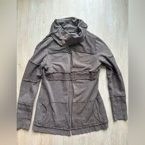 Nomads Hemp wear open sweater wood button accented seams sz M brown/gray